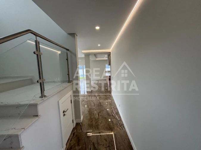 Moradia T5 para Venda em Azeitão (São Lourenço e São Simão) Foto 18