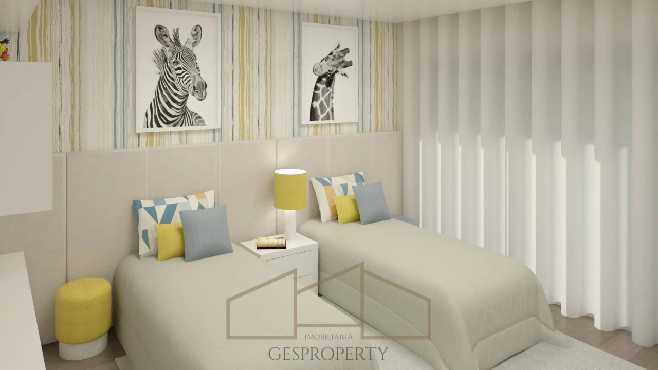 Moradia T4 para Venda em Fernao Ferro Foto 36