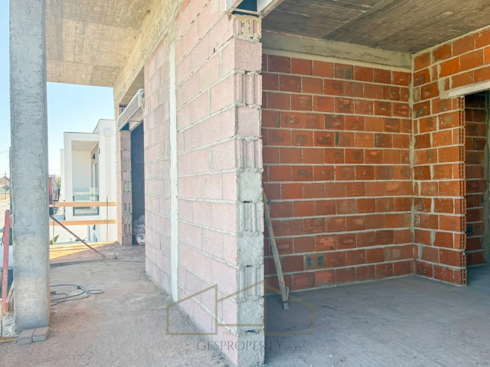 Moradia T4 para Venda em Fernao Ferro Foto 39