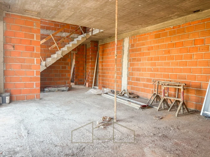 Moradia T4 para Venda em Fernao Ferro Foto 12