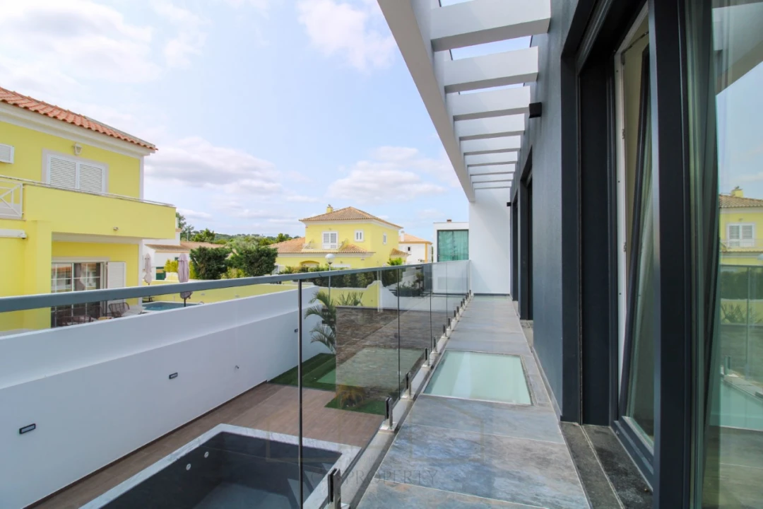 Moradia T4 para Venda em Azeitão (São Lourenço e São Simão) Foto 34