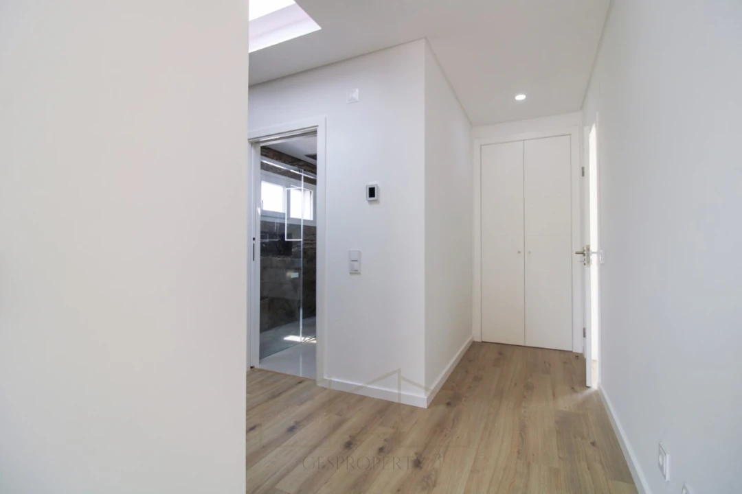 Moradia T4 para Venda em Azeitão (São Lourenço e São Simão) Foto 39