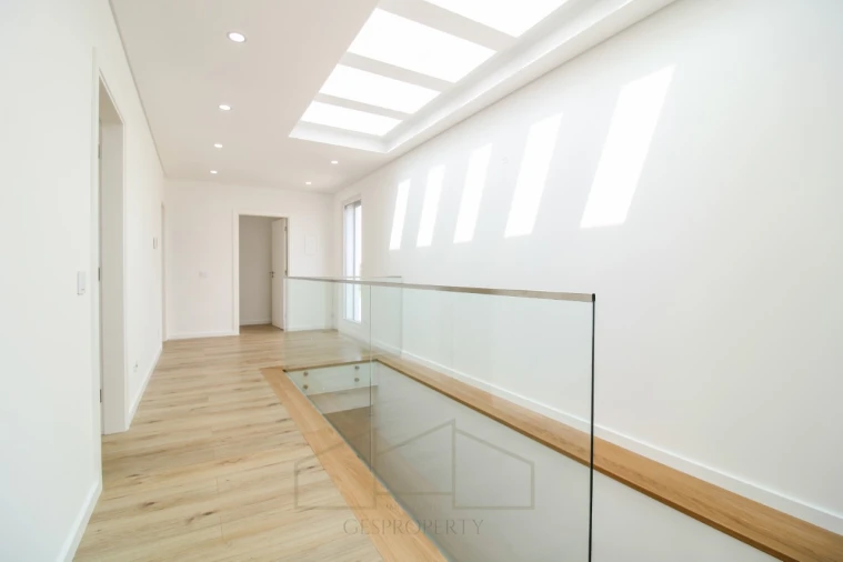 Moradia T4 para Venda em Azeitão (São Lourenço e São Simão) Foto 24