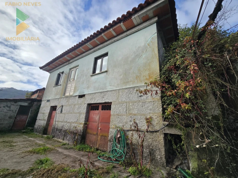 Quinta T2 para Venda em Prozelo Foto 2