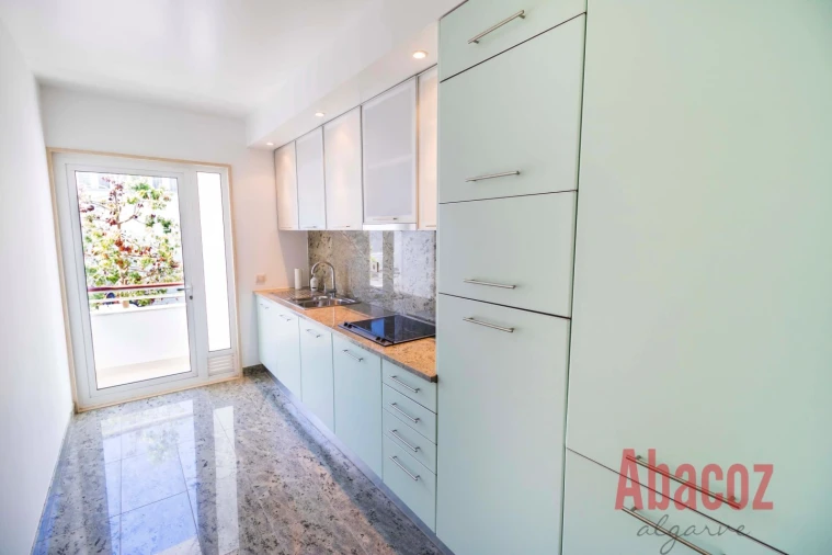 Apartamento T2 para Venda em Lagos (São Sebastião e Santa Maria) Foto 8