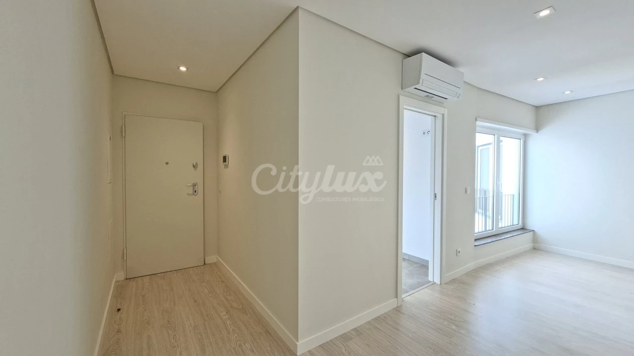 Apartamento T2 para Venda em Cascais e Estoril Foto 18