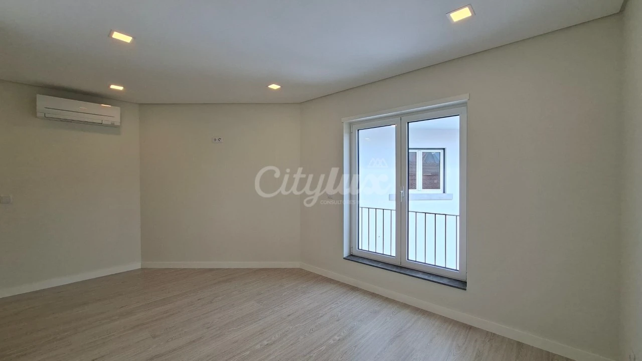 Apartamento T2 para Venda em Cascais e Estoril Foto 11