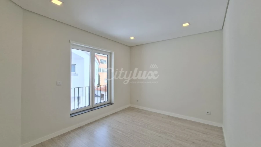 Apartamento T2 para Venda em Cascais e Estoril Foto 10