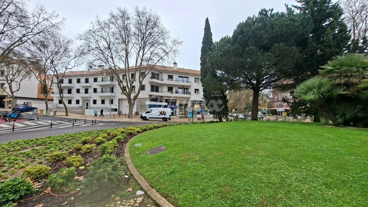 Apartamento T2 para Venda em Cascais e Estoril Foto 25