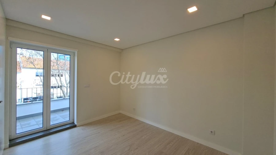 Apartamento T2 para Venda em Cascais e Estoril Foto 15