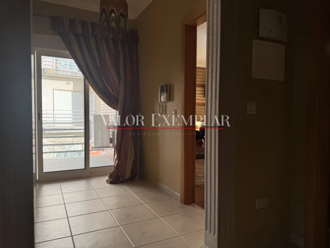 Moradia T4 para Venda em Atalaia e Alto Estanqueiro-Jardia Foto 18