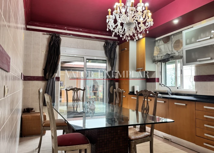 Moradia T4 para Venda em Atalaia e Alto Estanqueiro-Jardia Foto 8