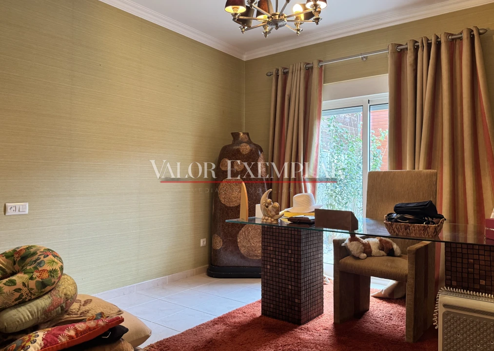 Moradia T4 para Venda em Atalaia e Alto Estanqueiro-Jardia Foto 14