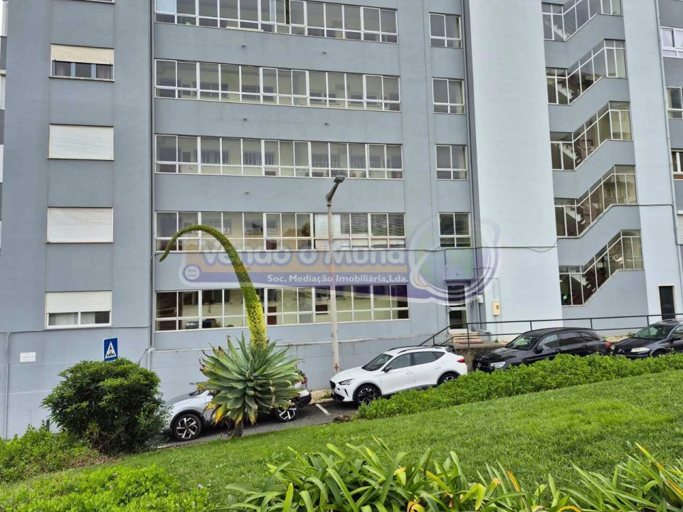 Apartamento T2 para Venda em Vila Franca de Xira Foto 12