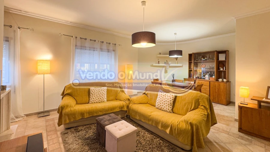 Apartamento T3 para Venda em Benavente Foto 7