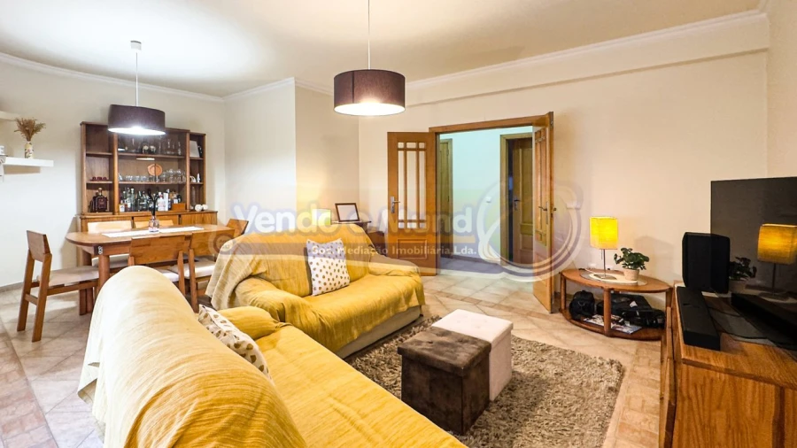 Apartamento T3 para Venda em Benavente Foto 6