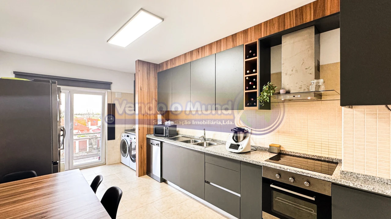 Apartamento T3 para Venda em Benavente Foto 6