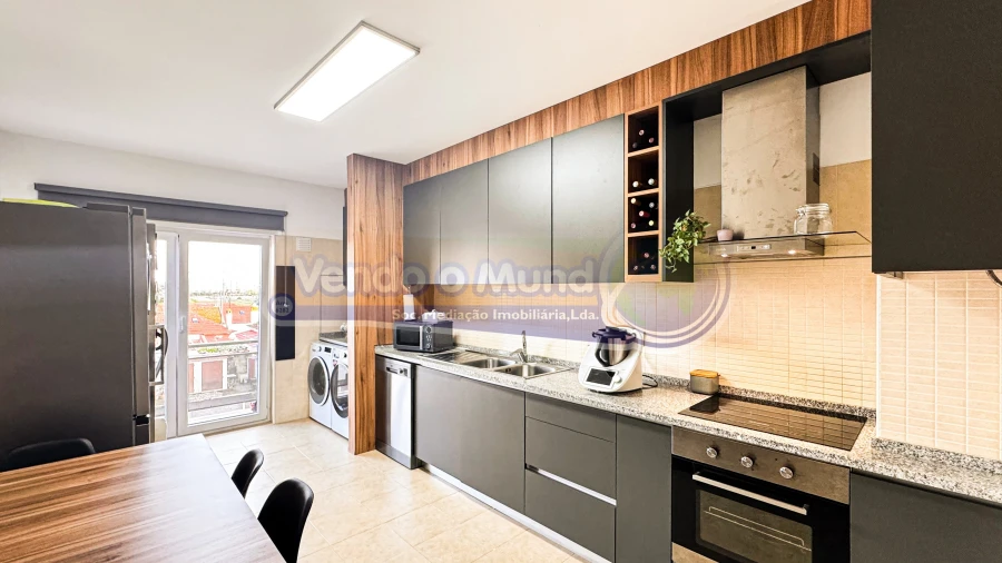 Apartamento T3 para Venda em Benavente Foto 6