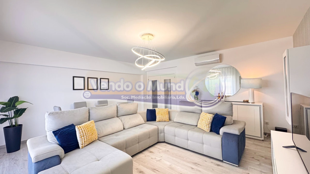 Apartamento T3 para Venda em Benavente Foto 4