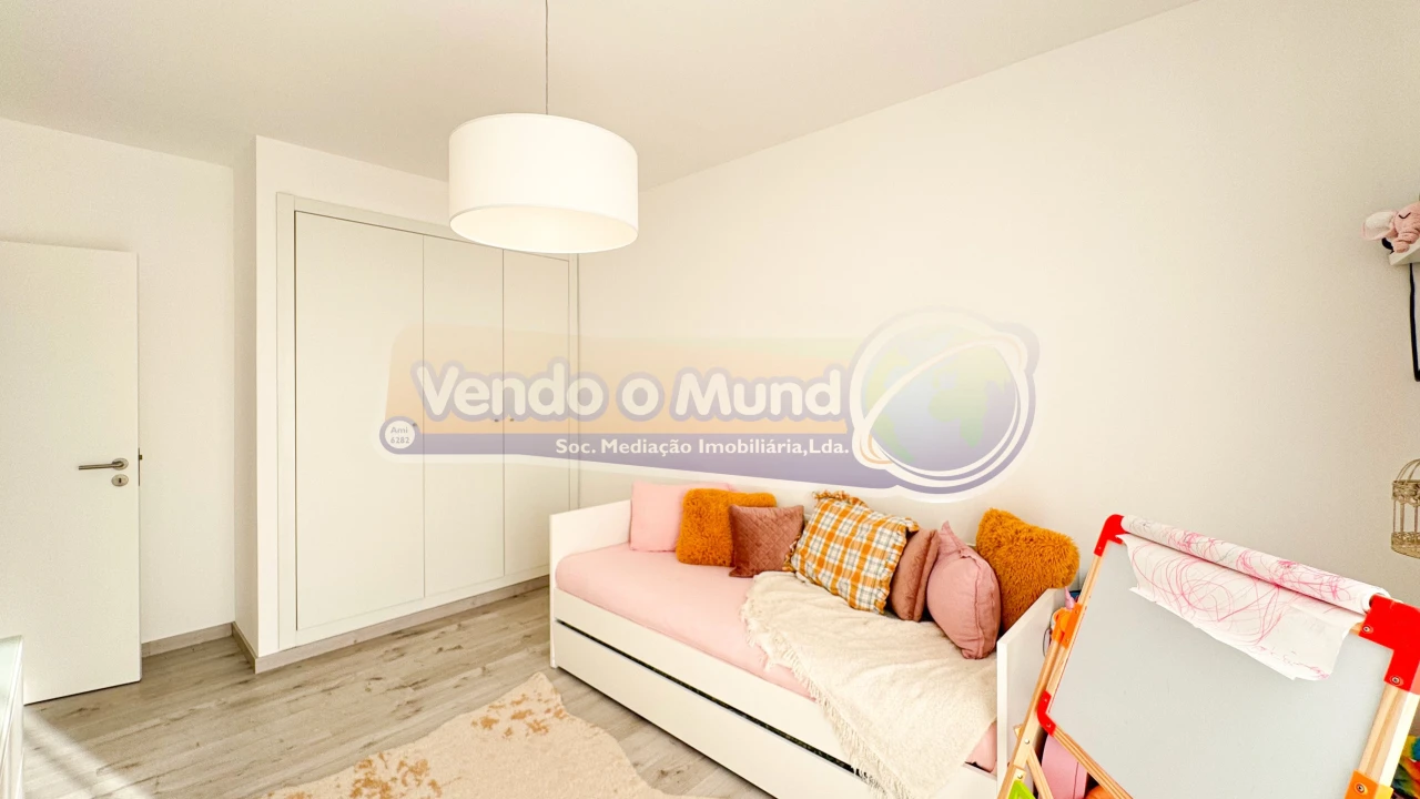 Apartamento T3 para Venda em Benavente Foto 17