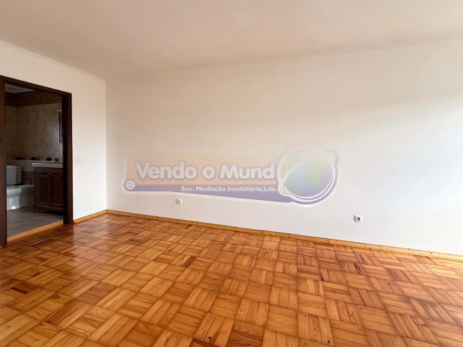 Moradia T3 para Venda em Salvaterra de Magos e Foros de Salvaterra Foto 6