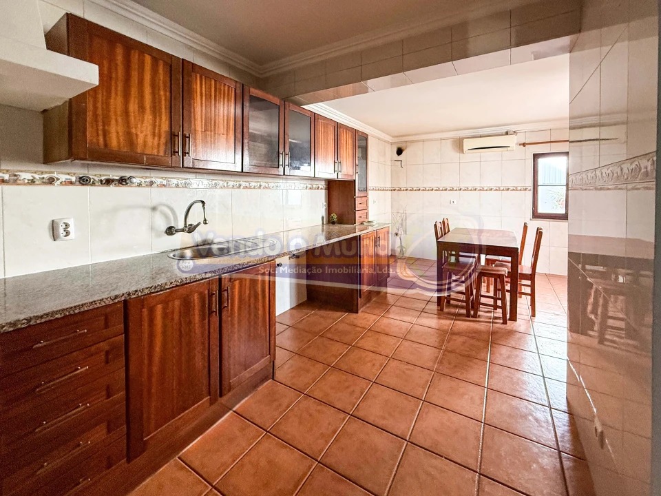 Moradia T3 para Venda em Salvaterra de Magos e Foros de Salvaterra Foto 4