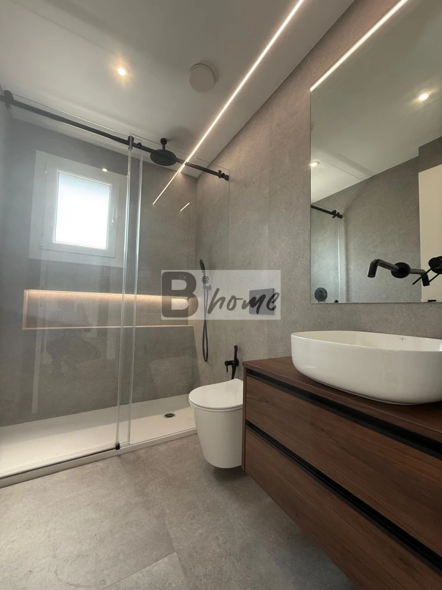 Moradia T4 para Venda em Charneca de Caparica e Sobreda Foto 18