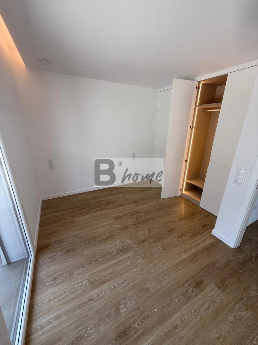 Moradia T4 para Venda em Charneca de Caparica e Sobreda Foto 20