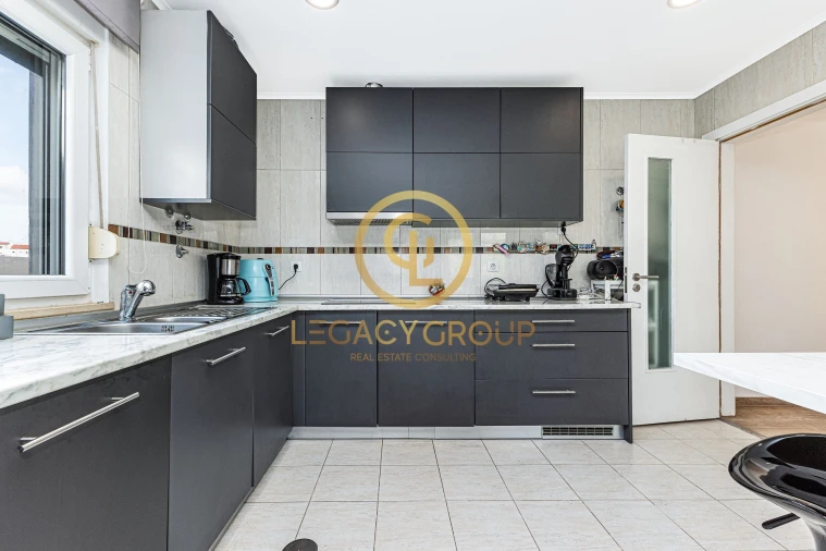 Moradia T4 para Venda em Alcantarilha e Pêra Foto 9