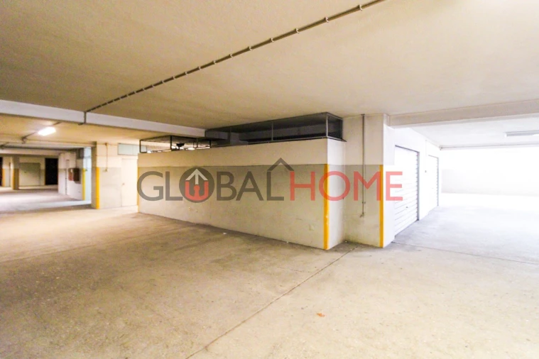 Apartamento T1 para Venda em Mafamude e Vilar do Paraíso Foto 19