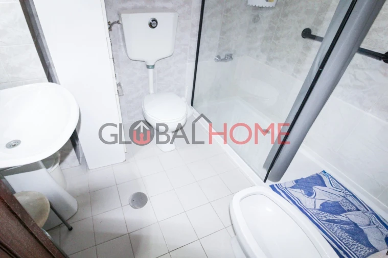 Apartamento T1 para Venda em Mafamude e Vilar do Paraíso Foto 14