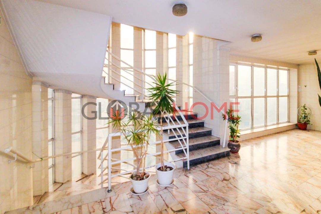 Apartamento T1 para Venda em Mafamude e Vilar do Paraíso Foto 17