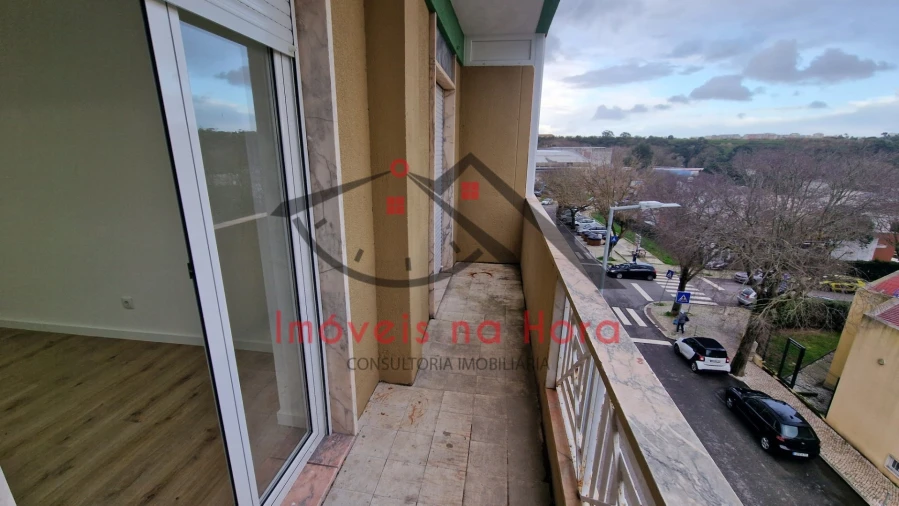 Apartamento T3 para Venda em Queluz e Belas Foto 20