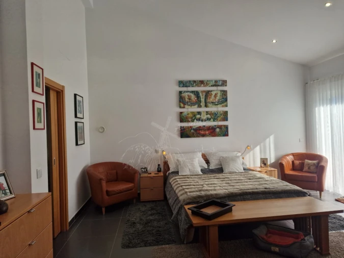 Moradia T3 para Venda em São Brás de Alportel Foto 6