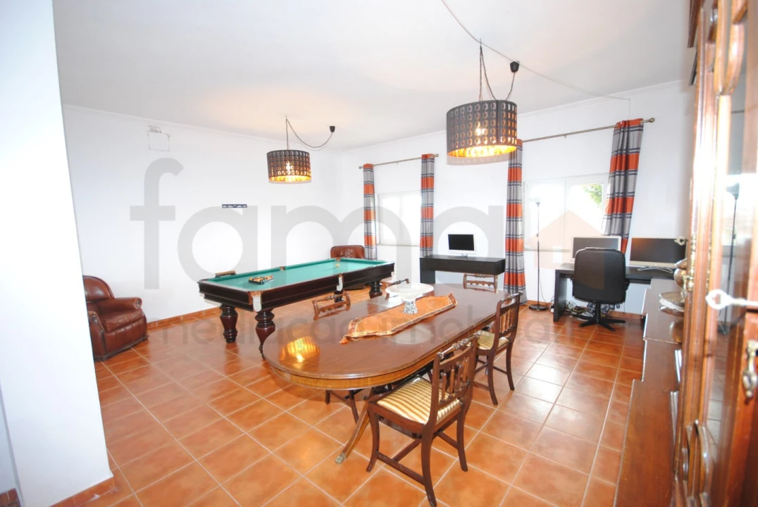 Moradia T6 para Venda em Porto Salvo Foto 42