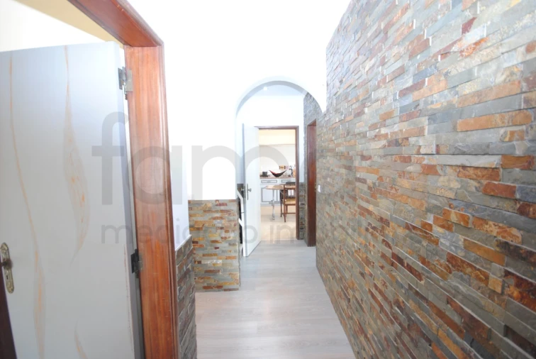 Moradia T6 para Venda em Porto Salvo Foto 12