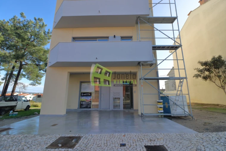 Apartamento T1 para Venda em Quinta do Conde Foto 12