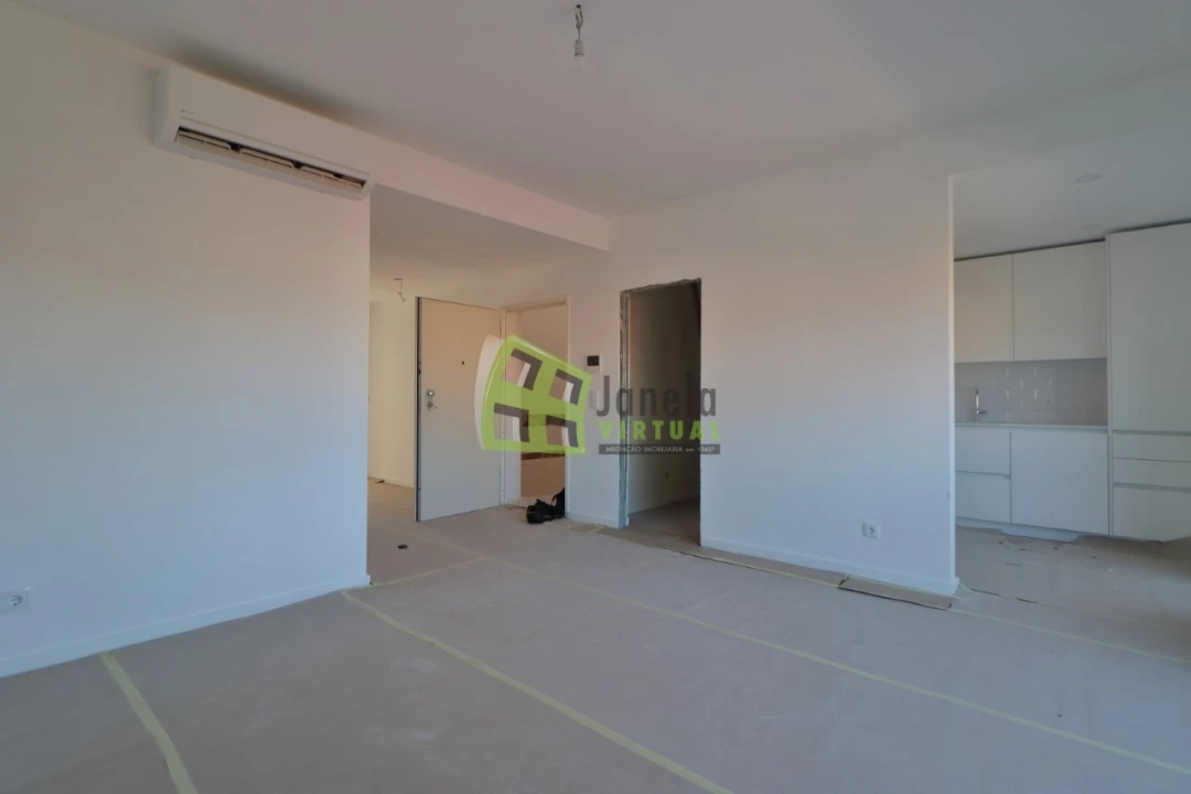 Apartamento T3 para Venda em Quinta do Conde Foto 1