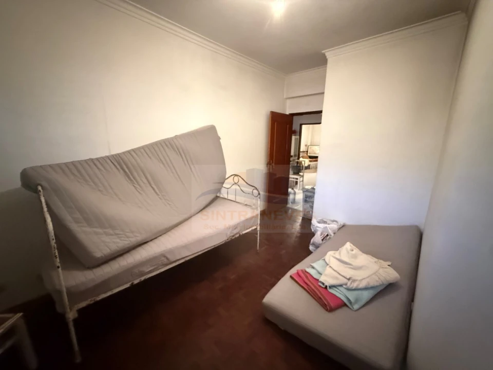 Apartamento T2 para Venda em Falagueira-Venda Nova Foto 4