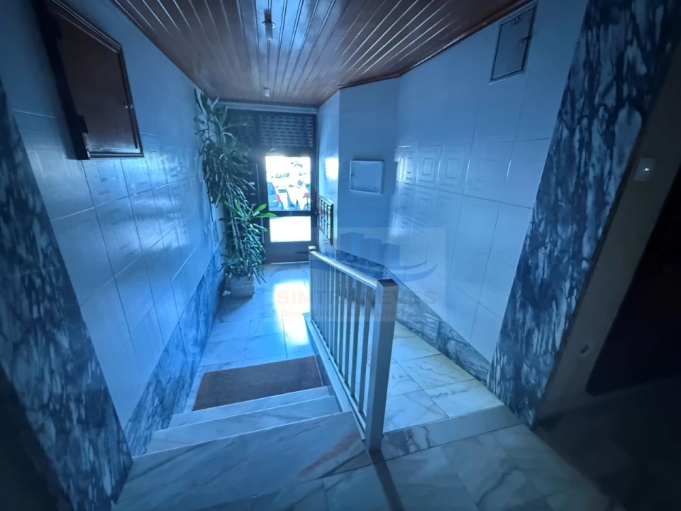 Apartamento T2 para Venda em Falagueira-Venda Nova Foto 9