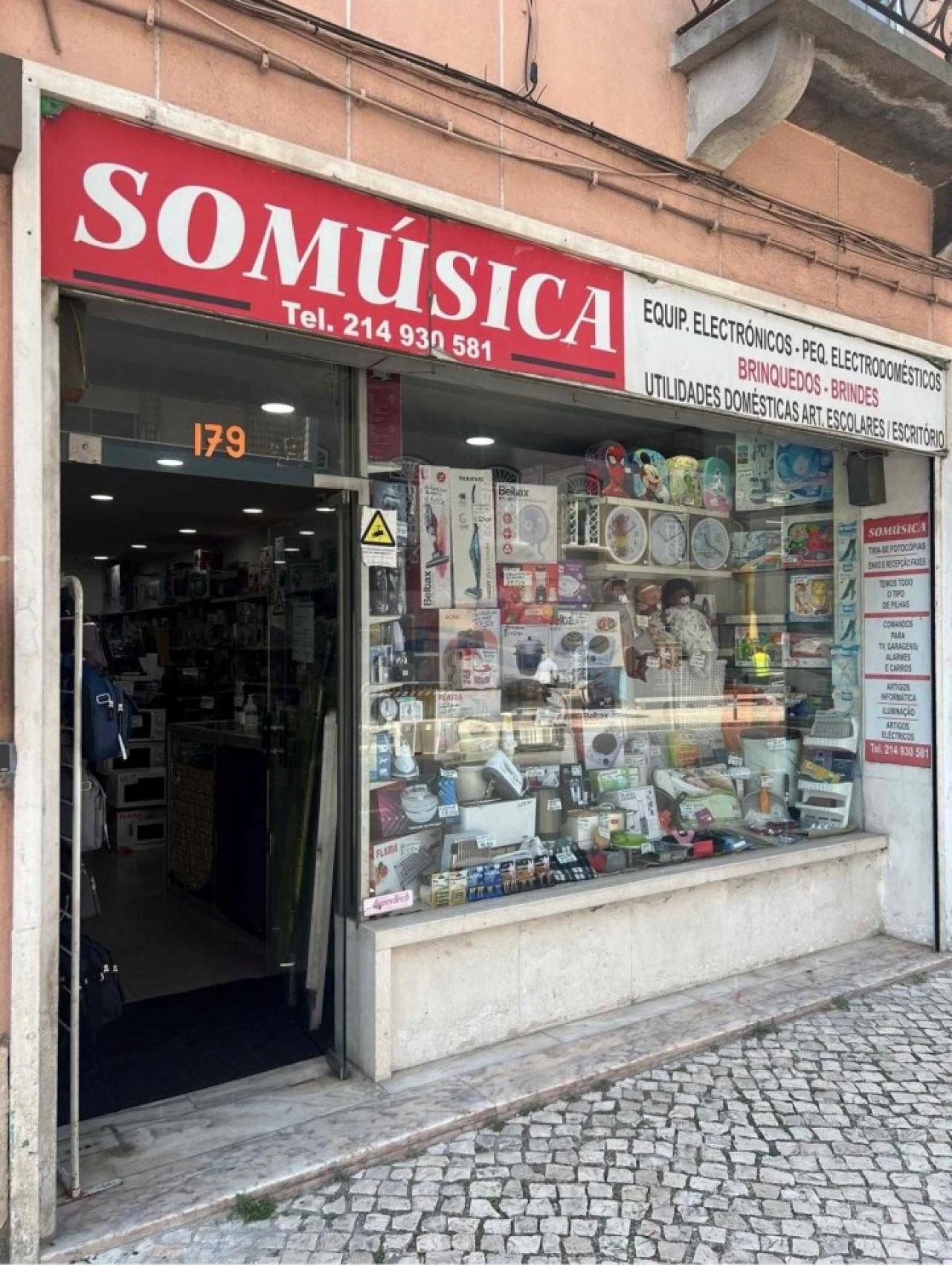 Loja para Venda em Venteira Foto 1