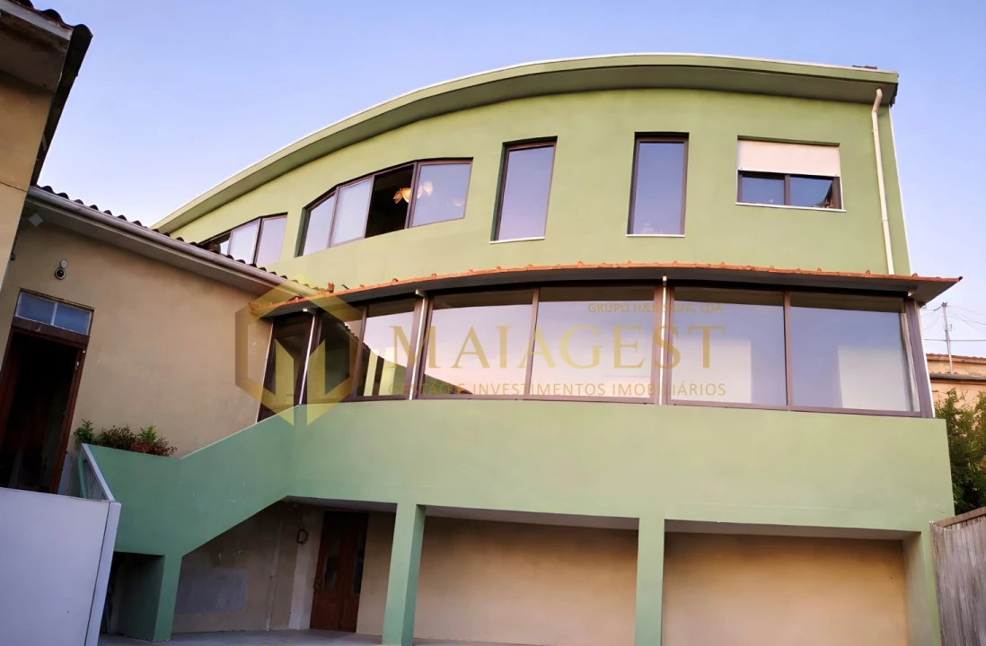 Moradia T6 para Venda em Avintes Foto 1