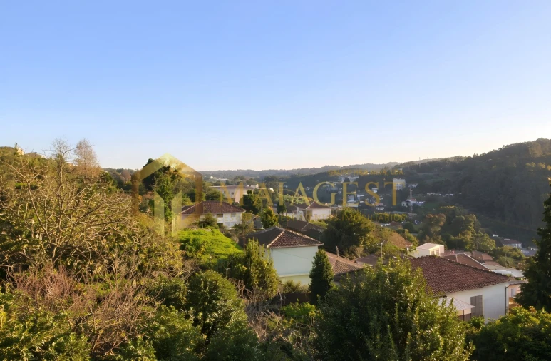 Moradia T6 para Venda em Avintes Foto 6