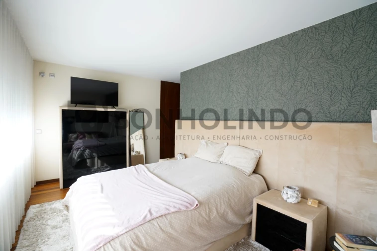 Moradia T4 para Venda em Castêlo da Maia Foto 11