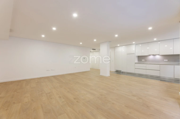 Apartamento T3 para Venda em Azurem Foto 4