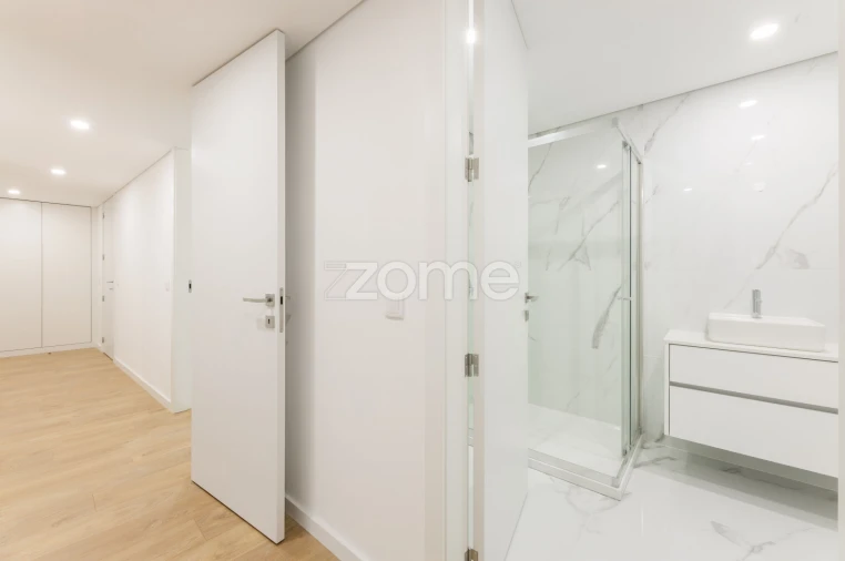 Apartamento T3 para Venda em Azurem Foto 16