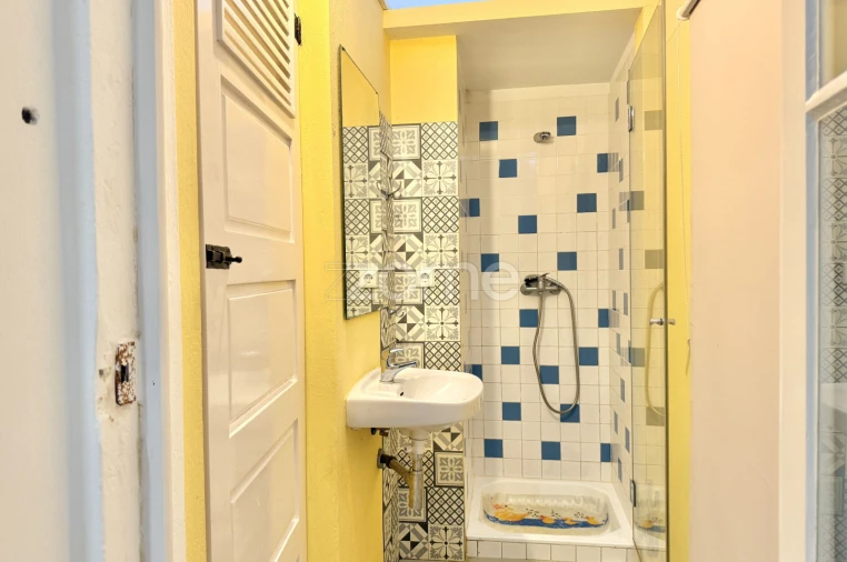 Prédio para Venda em Mafamude e Vilar do Paraíso Foto 17