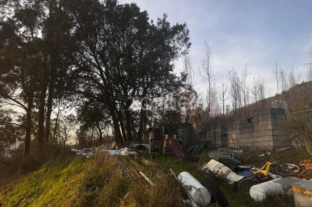 Terreno para Venda em Melres e Medas Foto 11