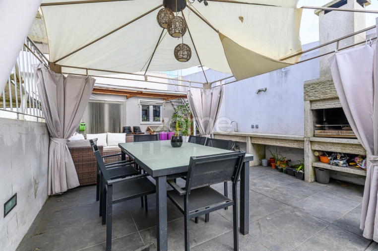 Moradia T2 para Venda em Campanhã Foto 12