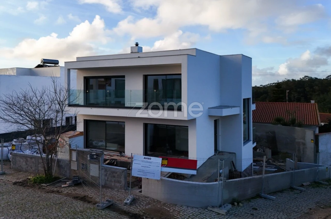 Moradia T5 para Venda em Santa Maria e São Miguel, São Martinho, São Pedro Penaferrim Foto 2